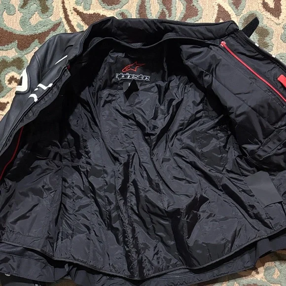 Alpinestars Black and White Jaws Airflow Leather Jacket - Picture 5 of 5